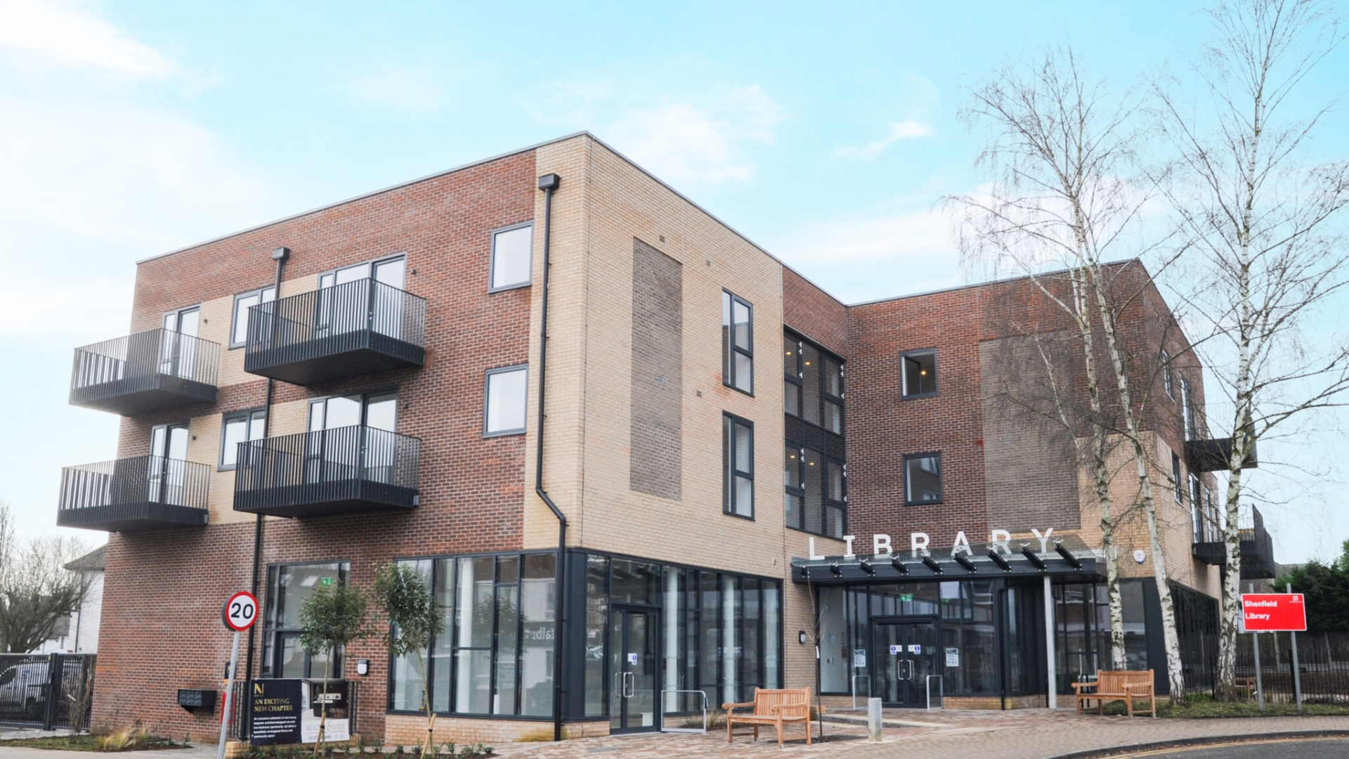 DCH-Shenfield-Library8